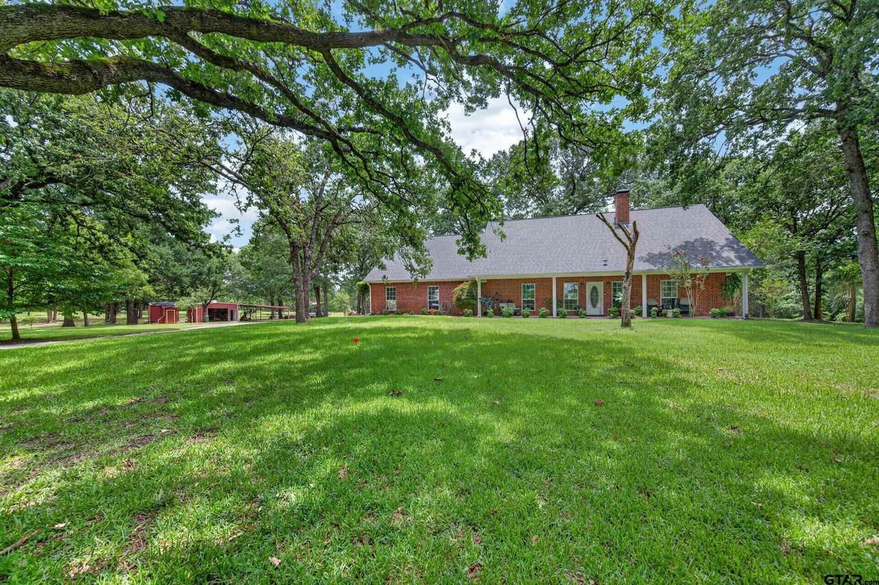 5611 Fm 2494 - Photo 1