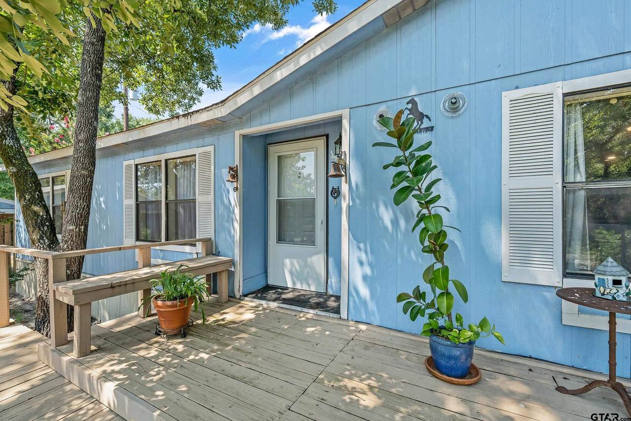110 Sycamore (Hickory Hills & Sycamore) - Photo 1