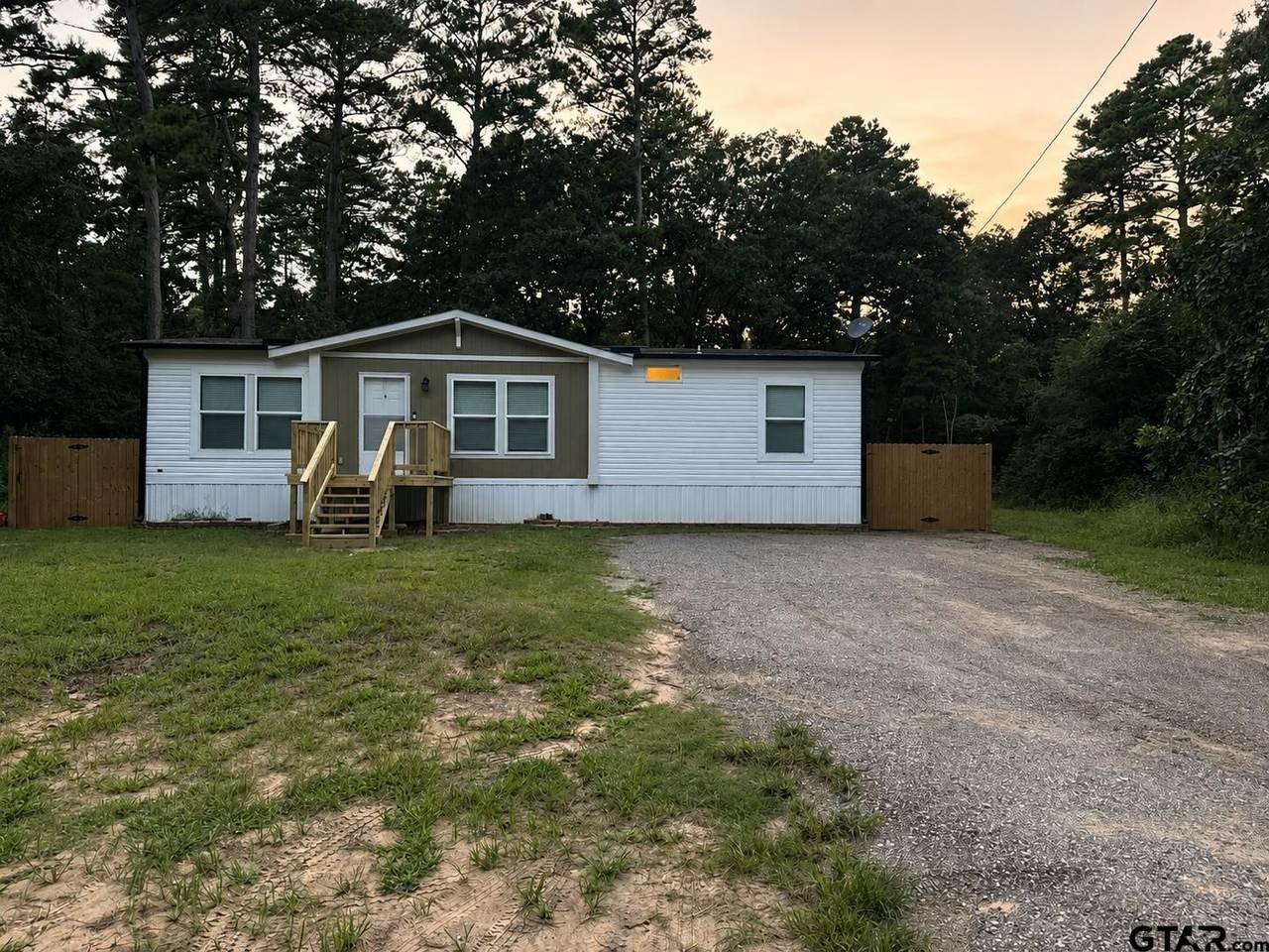 154 Janis Dr - Photo 1
