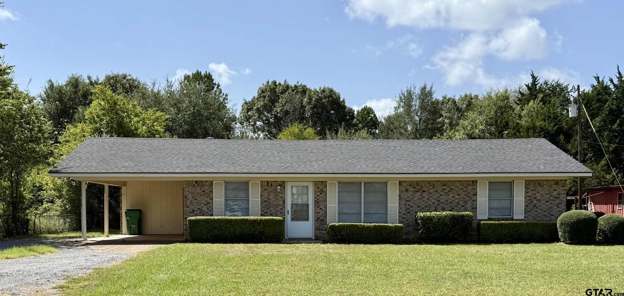 806 Fm 228 - Photo 1