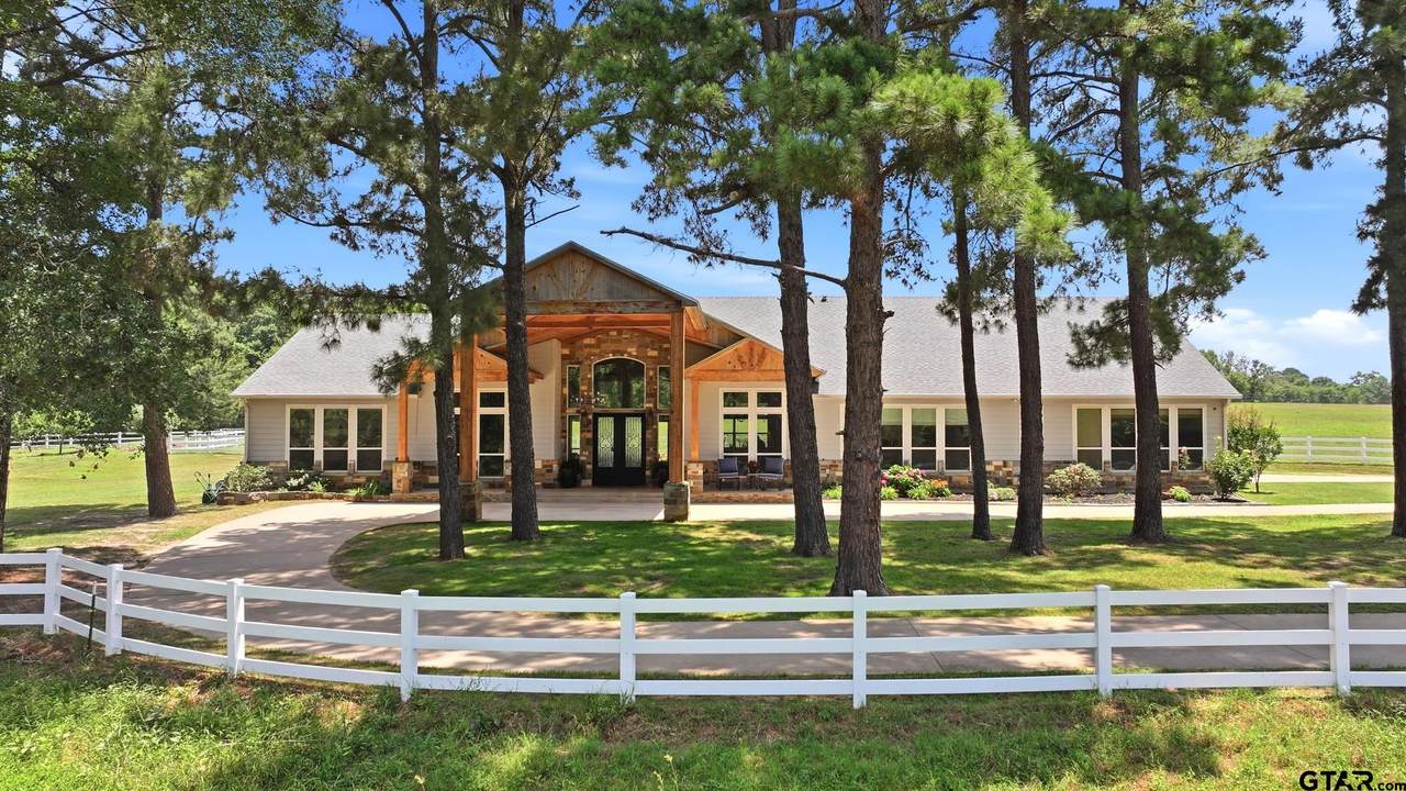 1357 County Road 3504 - Photo 1