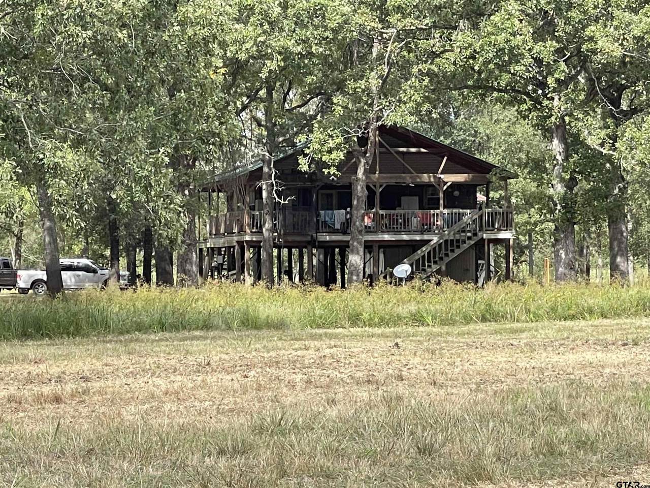 8316 Private Road 1440 - Photo 1