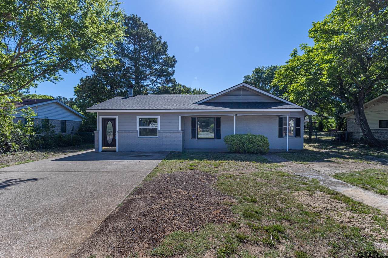 1114 Lenox St - Photo 1