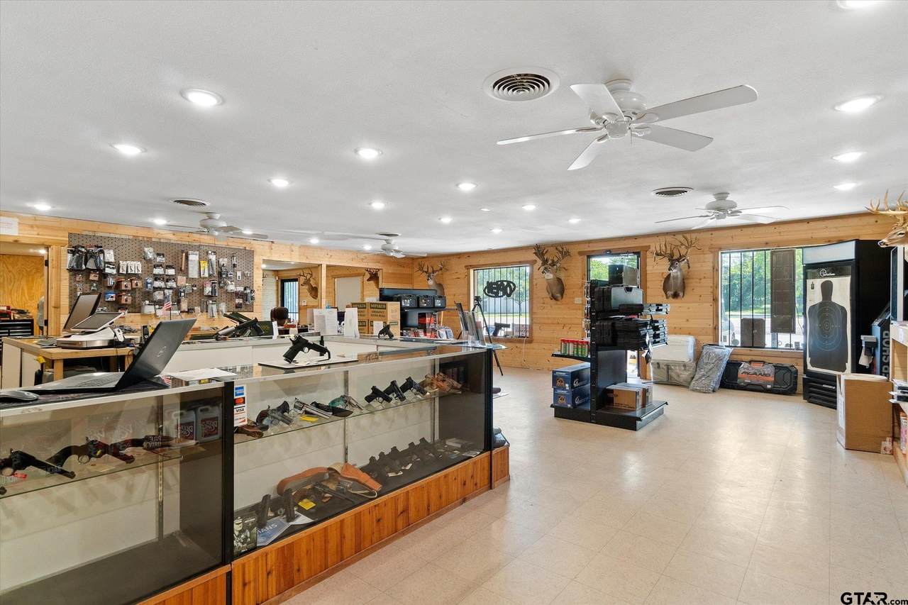 701 Pine Street - Photo 1