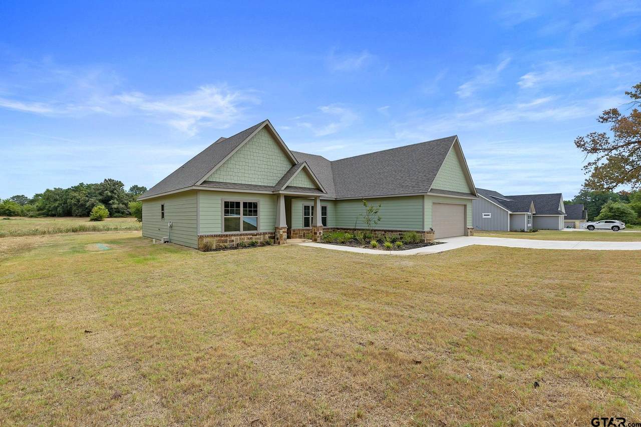 4085 Hummingbird Rd. - Photo 1