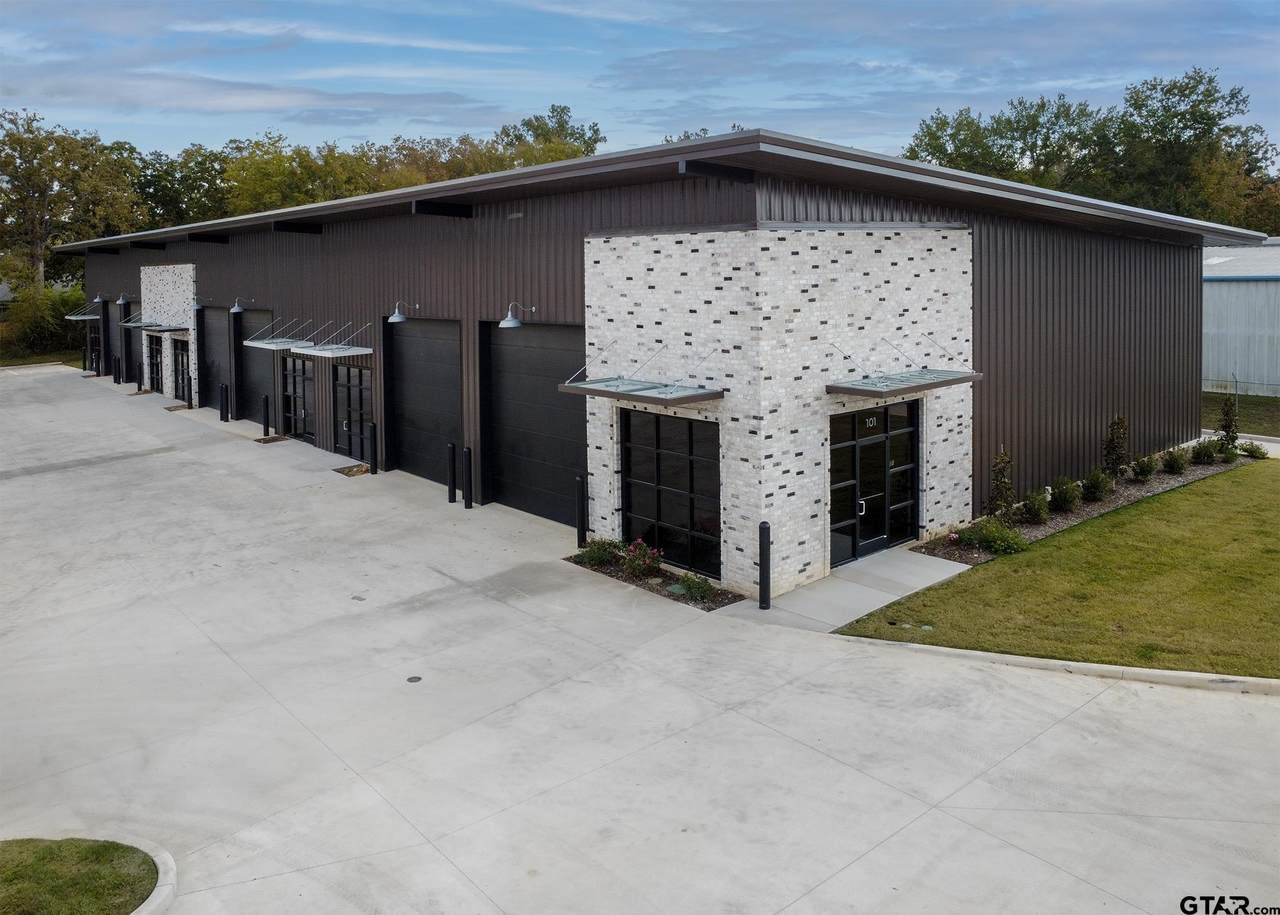 6708 South Broadway Avenue - Photo 1