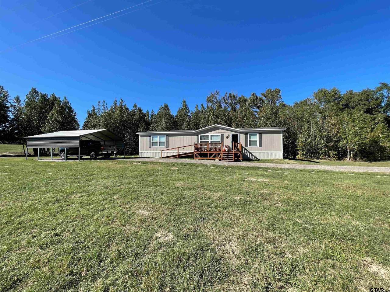 7227 County Road 3700 - Photo 1