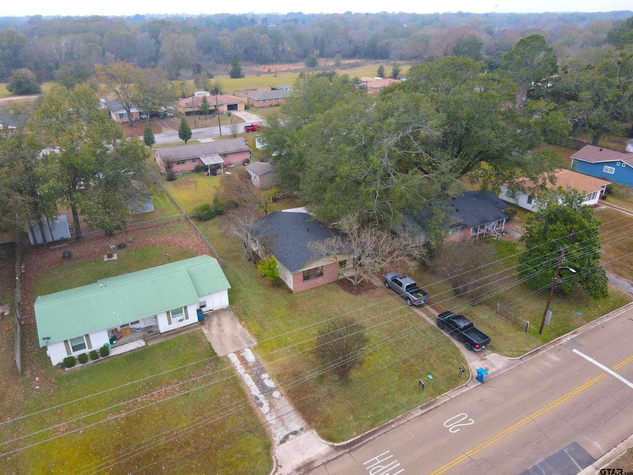 1714 1st St - Photo 1