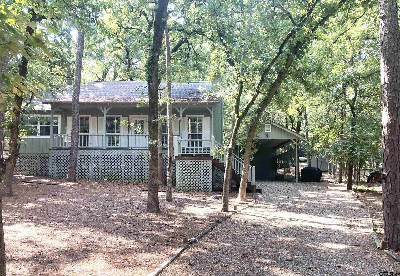 2682 Holly Trail East - Photo 1