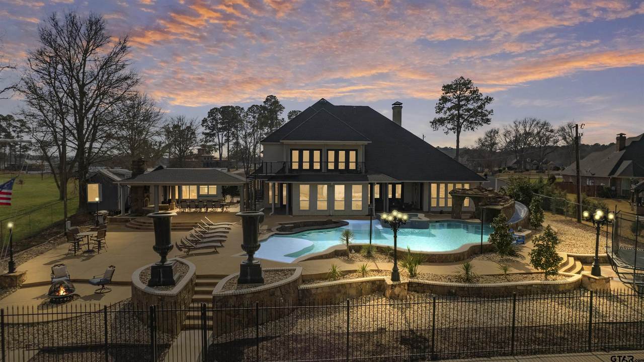 17729 Southpoint - Photo 1