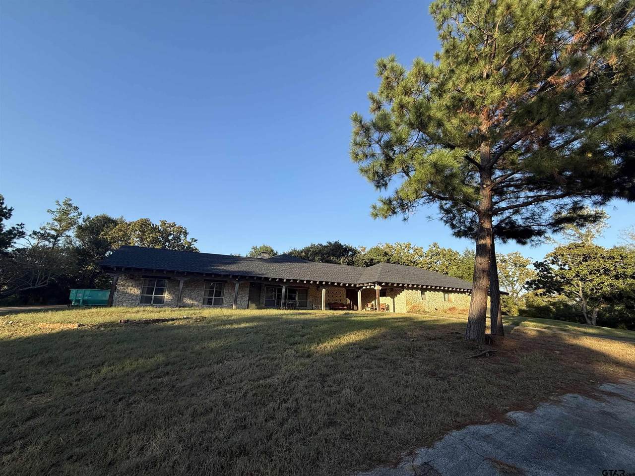 10166 Fm 2813 - Photo 1