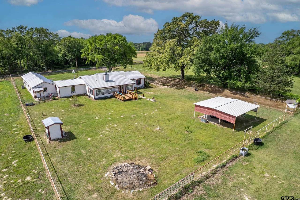 1393 County Road 4940 - Photo 1