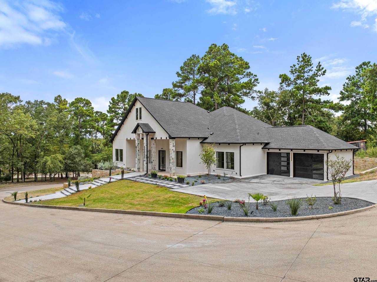 4504 Triggs Trc - Photo 1