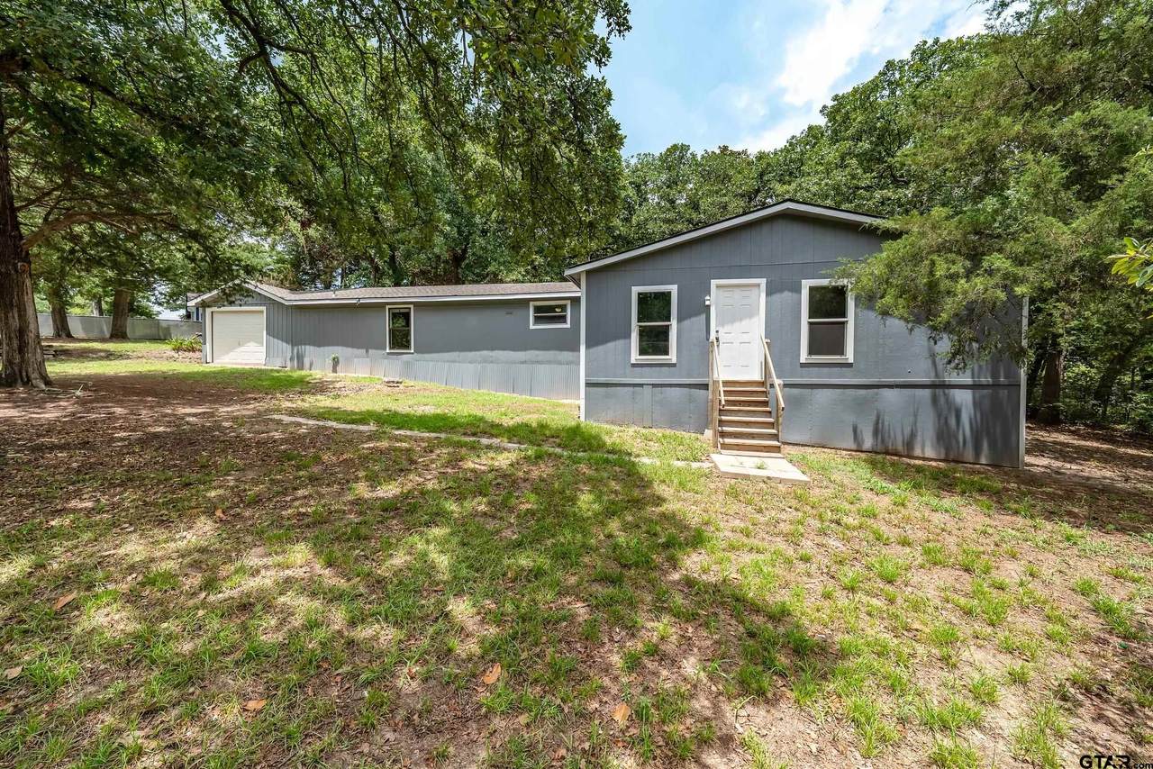 360 Elm Street - Photo 1
