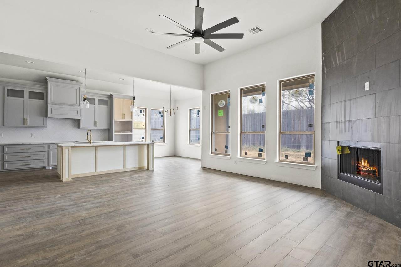 253 Kathryns Ct - Photo 1