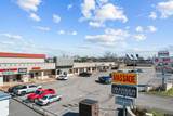 713 Sw Loop 323 - Photo 1