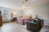 1154 Loop 304 - Photo 36