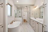 11428 Zoe Circle - Photo 19