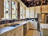 1011 Sycamore St - Photo 35