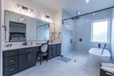217 Devonshire - Photo 16