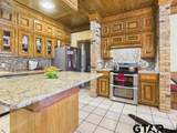 2382 Crystal Dr - Photo 16