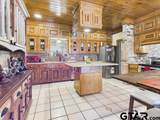 2382 Crystal Dr - Photo 18