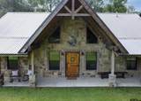 864 Pyeatt Dr - Photo 1