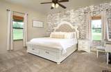 864 Pyeatt Dr - Photo 35