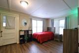 210 Hopkins - Photo 3