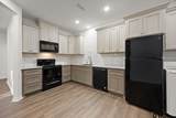 502 & 504 Neches Street - Photo 7