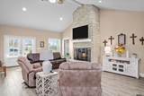 221 Fm 2663 - Photo 3