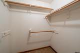 945 Valleywood Trail - Photo 20