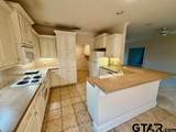 1911 Hollyglen - Photo 7