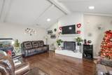 2103 Easy St - Photo 4