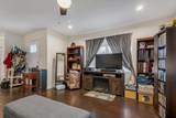 329 Lynch - Photo 12