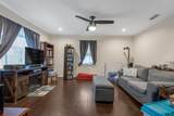 329 Lynch - Photo 17