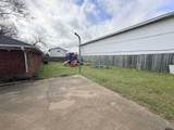 425 Neches St. - Photo 3