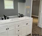 16369 Hwy 155 S - Photo 8