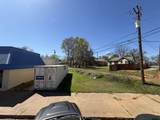1404 Gentry Pkwy - Photo 3