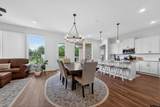 7836 Freestone Dr - Photo 4