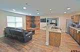 289 County Road 4192 - Photo 7