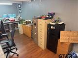 412 Spring St - Photo 13
