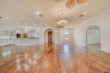 15 Elmwood - Photo 9