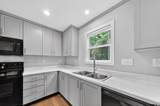 323 Neches Drive - Photo 9