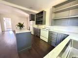 206 Live Oak - Photo 10
