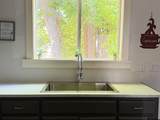 206 Live Oak - Photo 11