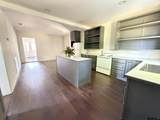 206 Live Oak - Photo 9