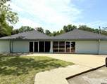 406 Lindsey - Photo 2