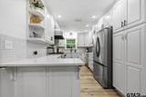 555 Lakeshore Dr. - Photo 17