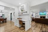 555 Lakeshore Dr. - Photo 31